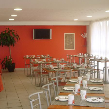 Séjours&Affaires Paris Ivry Esterno foto
