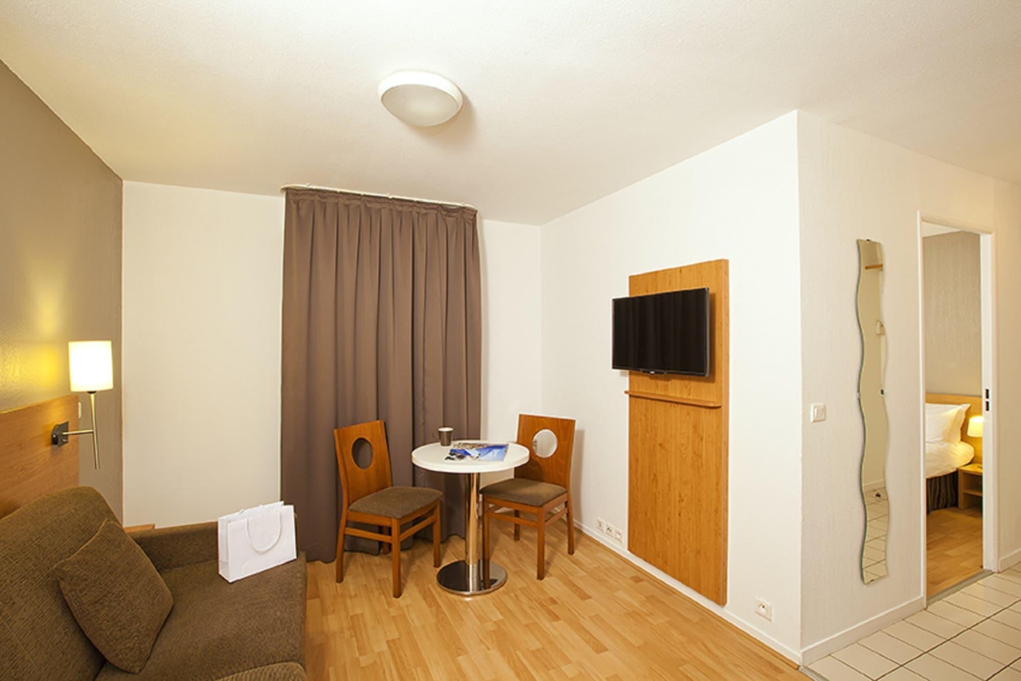 Séjours&Affaires Paris Ivry Esterno foto